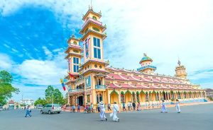 thuê xe đi tây ninh